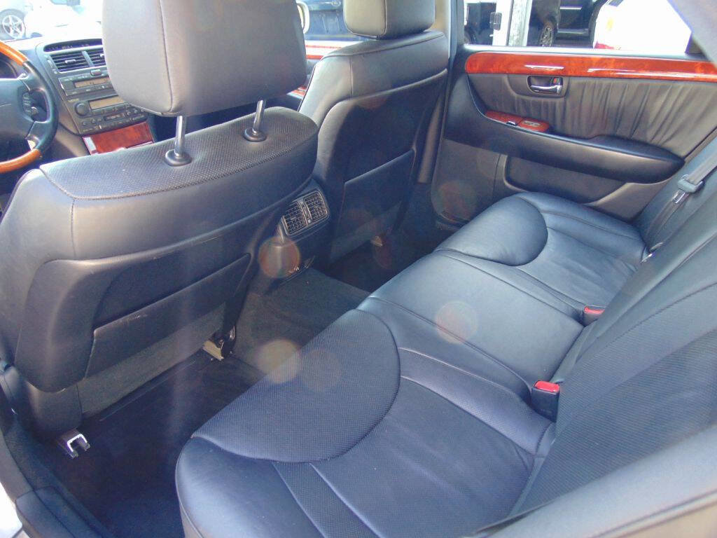 Used 2005 Lexus LS 430 image 20