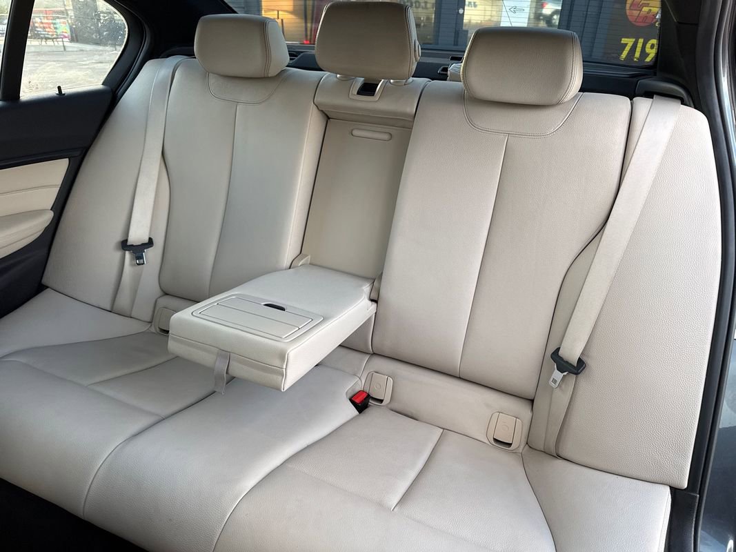 Used 2014 BMW 328i xDrive Sedan image 15