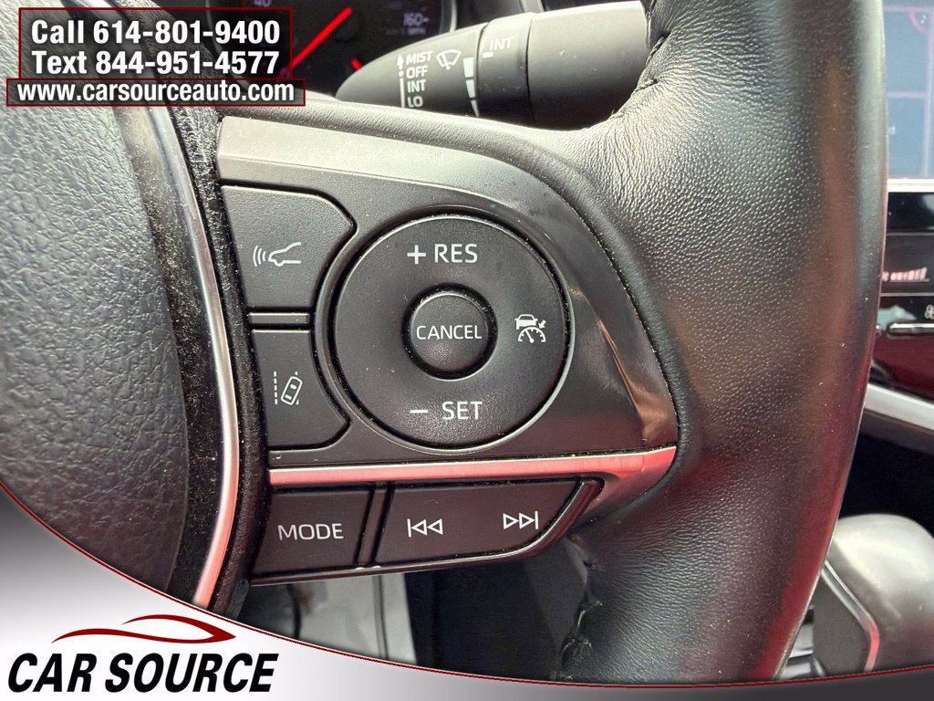 Used 2018 Toyota Camry XSE FWD image 11
