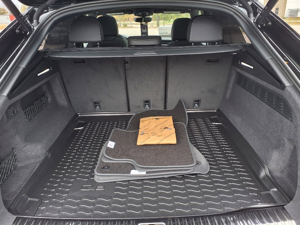 New 2026 Audi Q8 Premium Plus image 32