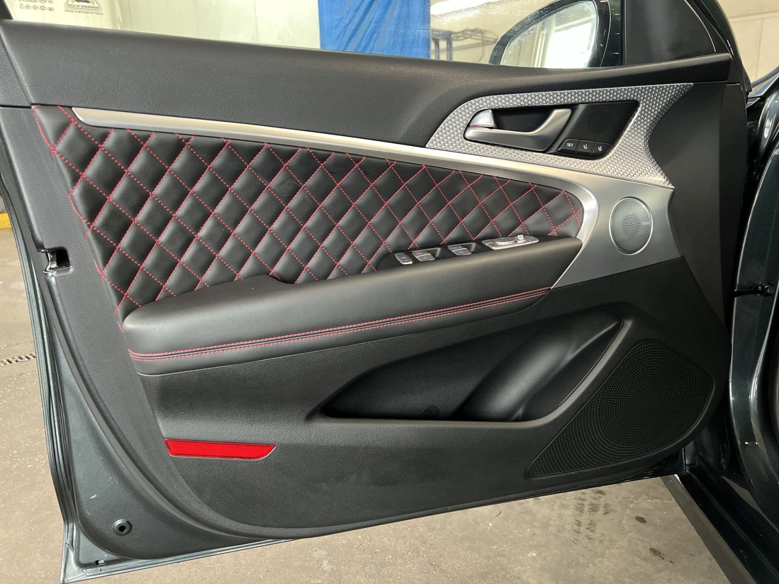 Used 2023 Genesis G70 3.3T w/ Sport Prestige Package image 14