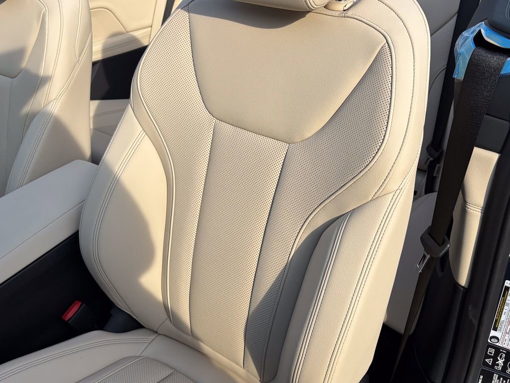New 2027 BMW 430i xDrive Convertible AWD/4WD image 15