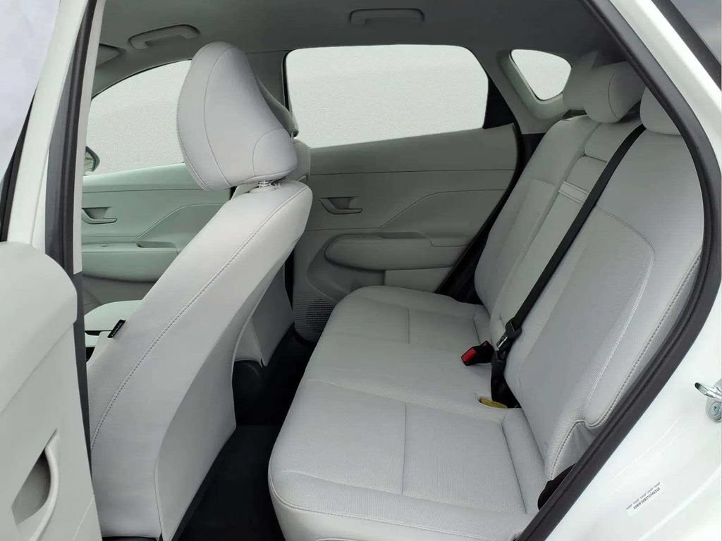 New 2026 Hyundai Kona SEL Sport FWD image 11