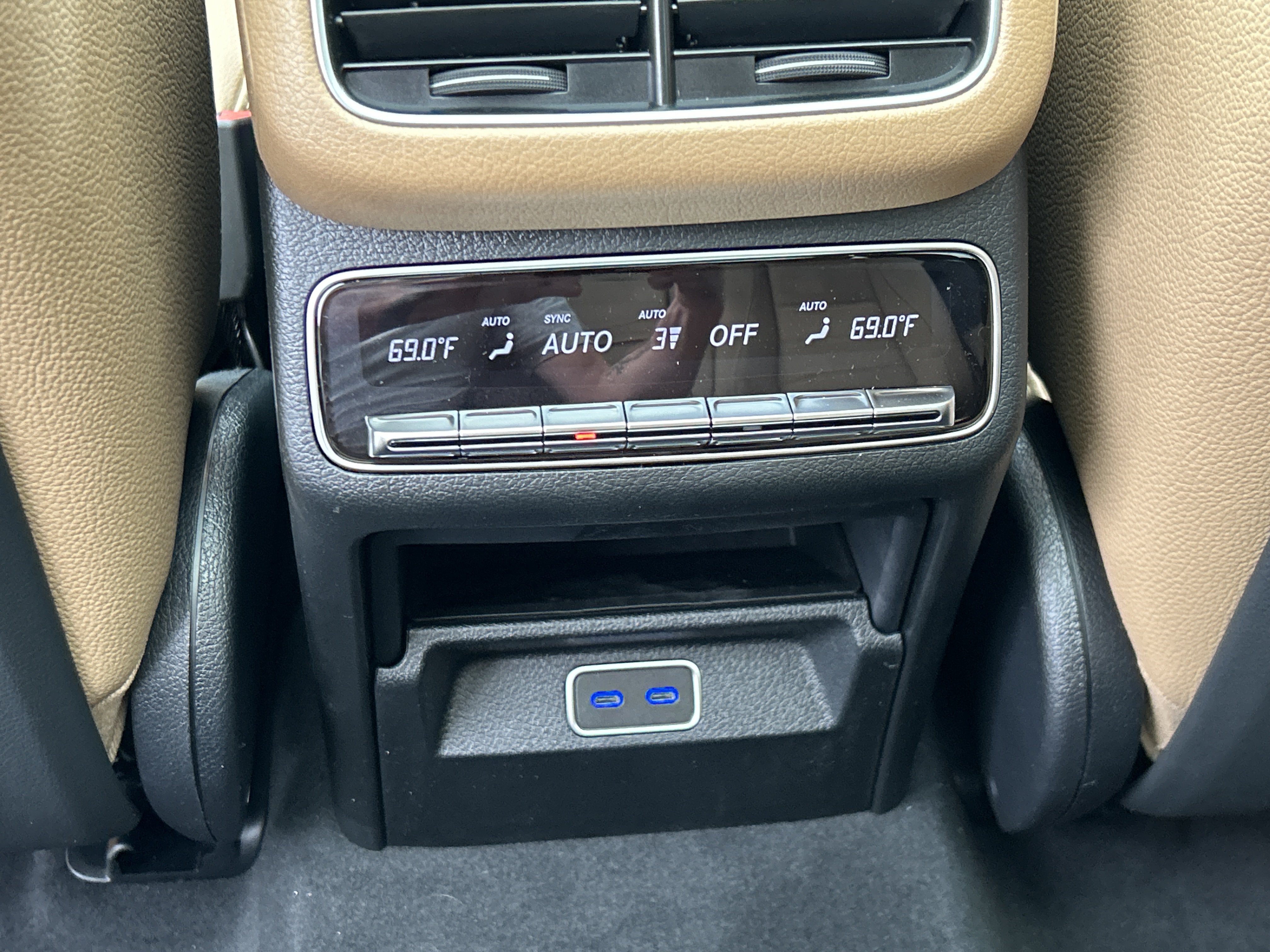 New 2026 Mercedes-Benz GLS 580 4MATIC image 39