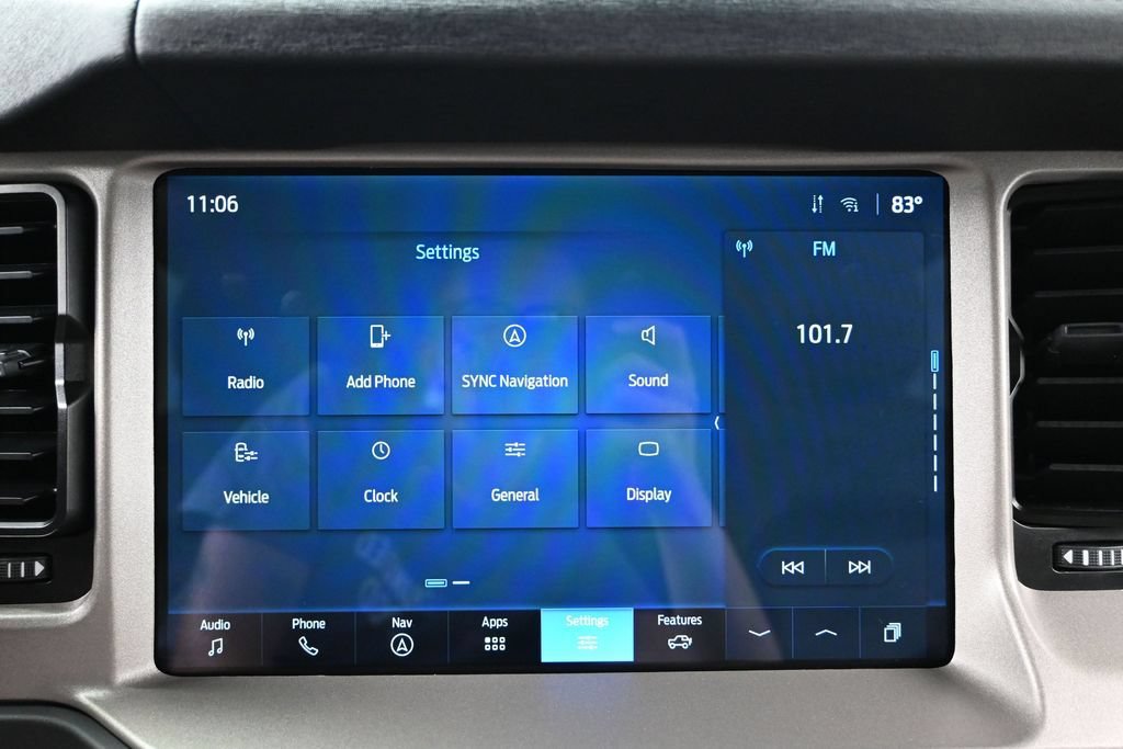 Used 2025 Ford Bronco Outer Banks AWD/4WD image 28