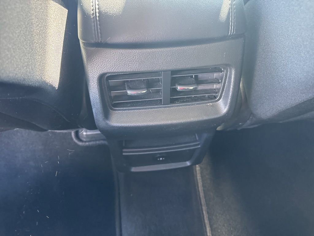 Used 2024 Ford Edge SE AWD/4WD image 8