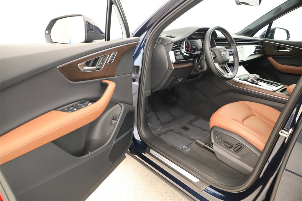 Certified 2025 Audi Q7 2.0T Premium Plus w/ Premium Plus Package image 14