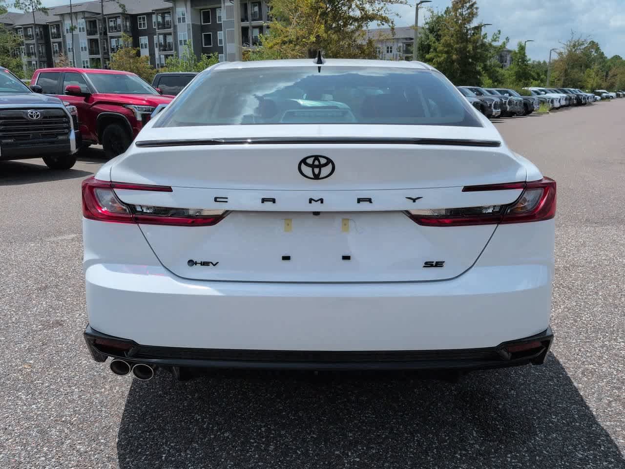 New 2026 Toyota Camry Hybrid FWD image 5