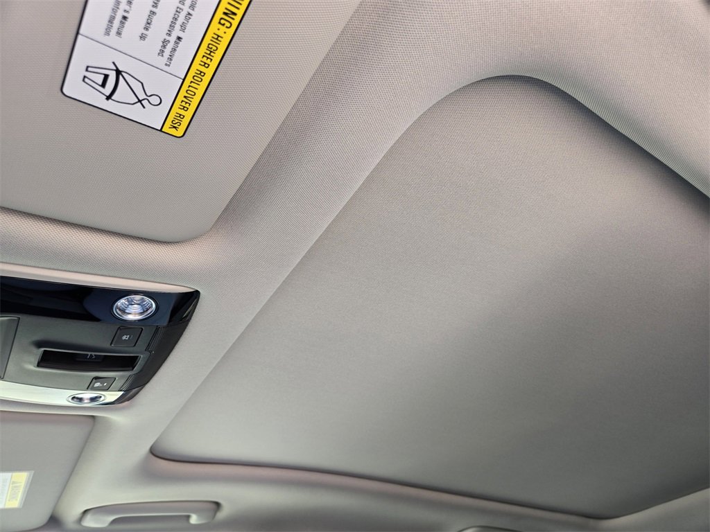 New 2026 Kia Sportage EX w/ EX Panorama Roof Package image 18