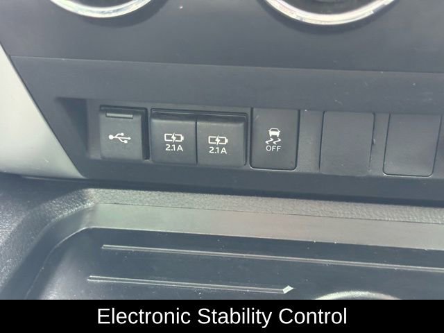 Used 2021 Toyota Tundra SR5 w/ SR5 Upgrade Package image 32