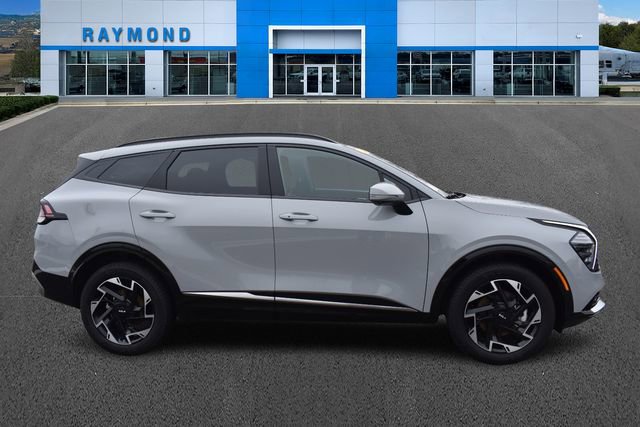 Certified 2024 Kia Sportage SX image 2