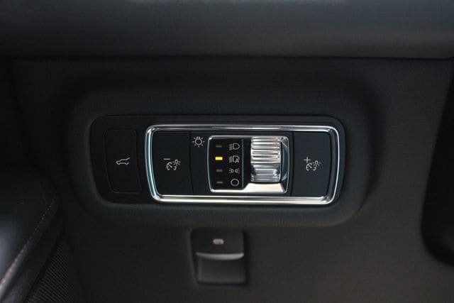 New 2026 Lincoln Nautilus Reserve w/ Jet Appearance Package AWD/4WD image 11
