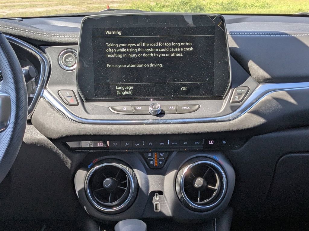 New 2024 Chevrolet Blazer LT w/ Driver Confidence Package image 35