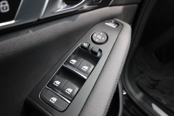 Used 2019 BMW X5 xDrive40i w/ Premium Package 2 AWD/4WD image 15