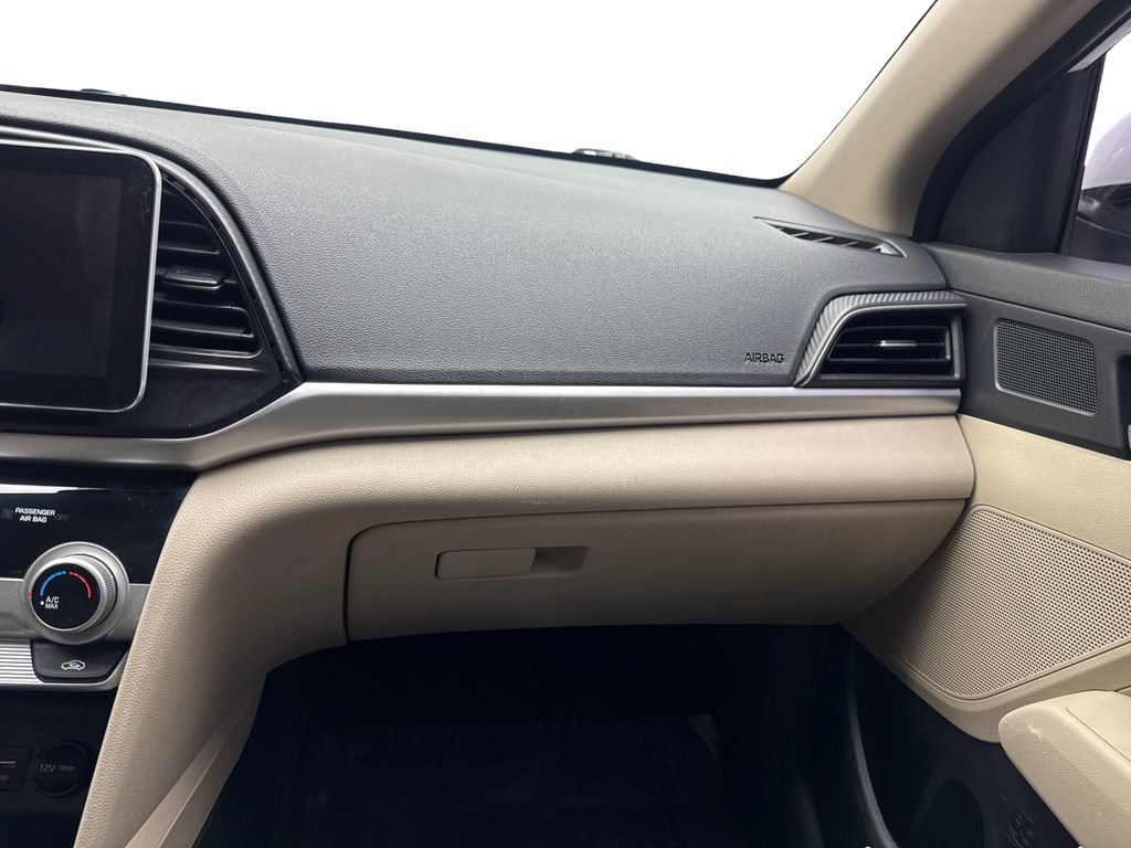 Used 2019 Hyundai Elantra SE FWD image 47