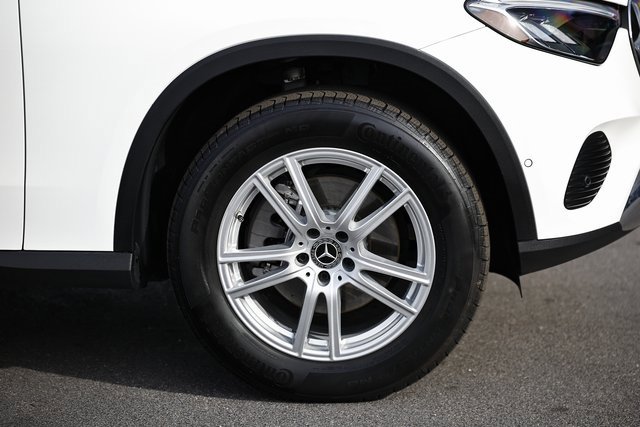 Used 2023 Mercedes-Benz GLC 300 GLC 300 image 9