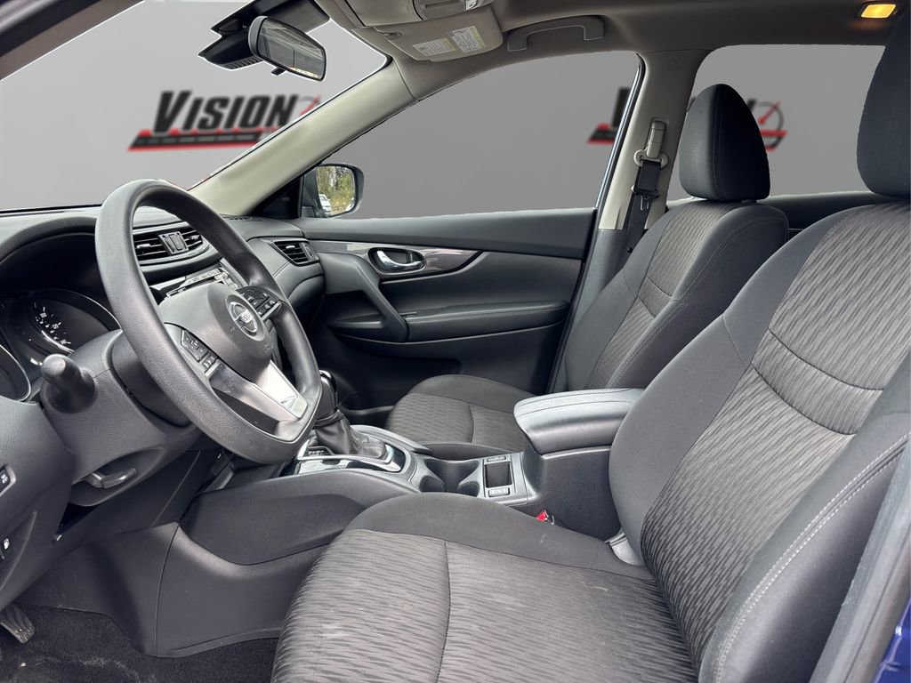 Used 2020 Nissan Rogue SV AWD/4WD image 9