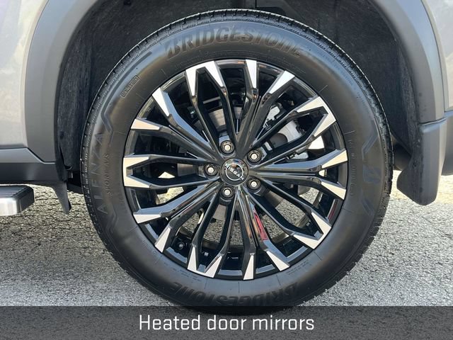 Used 2026 Nissan Rogue Dark Armor FWD image 11
