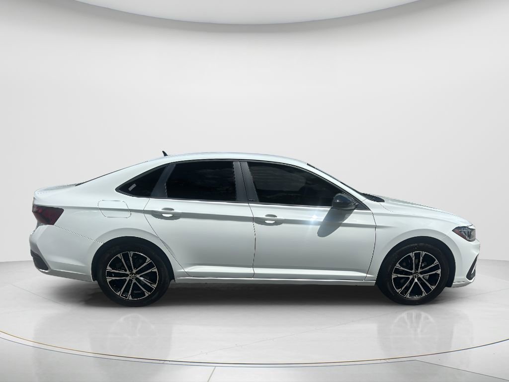 New 2026 Volkswagen Jetta Sport FWD image 6