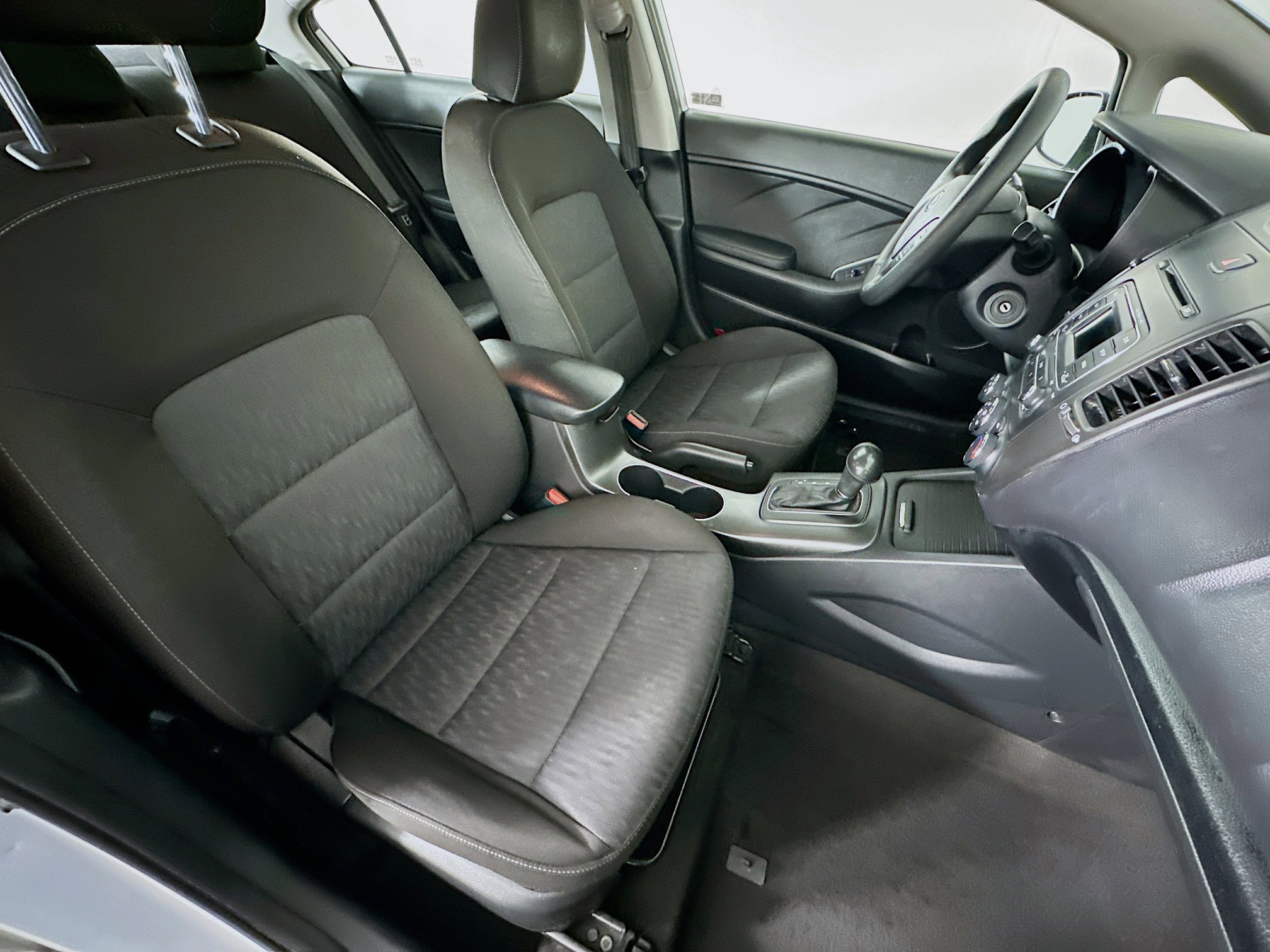 Used 2016 Kia Forte LX w/ Protection Package image 27