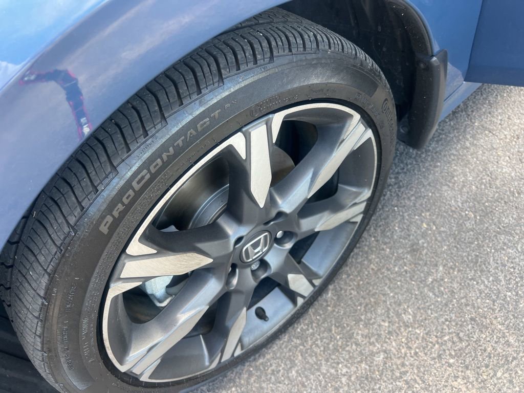Used 2025 Honda Civic Sport image 10