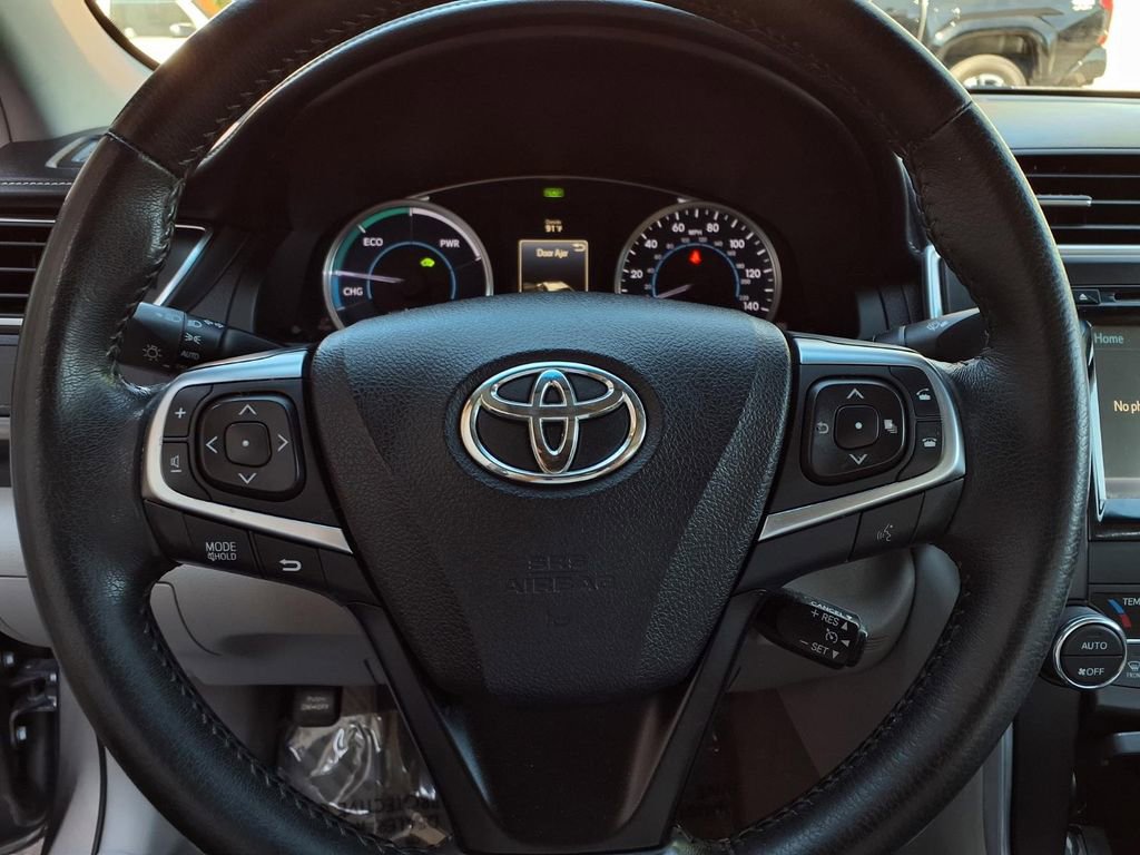 Certified 2017 Toyota Camry XLE w/ Moonroof Package image 12
