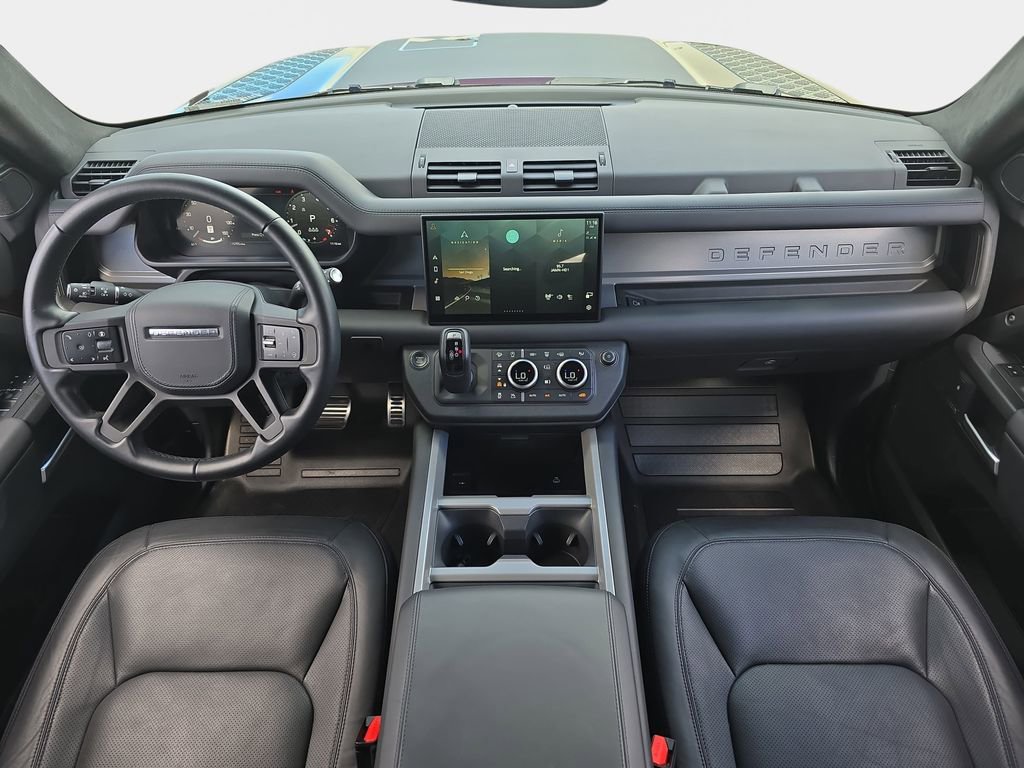 Used 2025 Land Rover Defender 110 Sedona Red Edition image 9