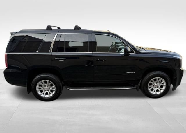 Used 2017 GMC Yukon SLT image 4