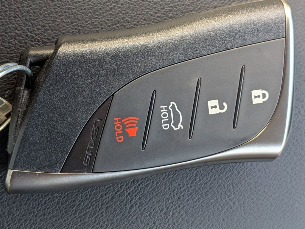 Used 2021 Lexus ES 300h w/ Premium Package FWD image 39
