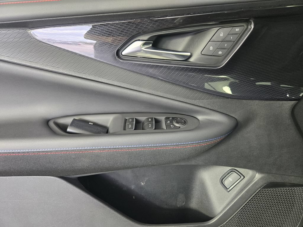 New 2025 Chevrolet Blazer EV RS FWD image 22