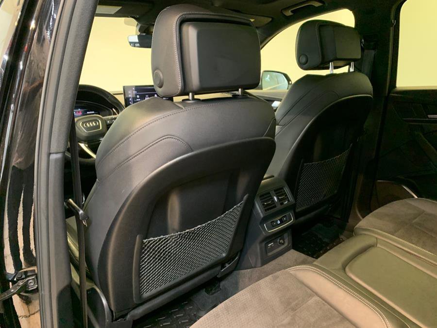 Used 2022 Audi SQ5 Premium Plus w/ Premium Plus Package image 40
