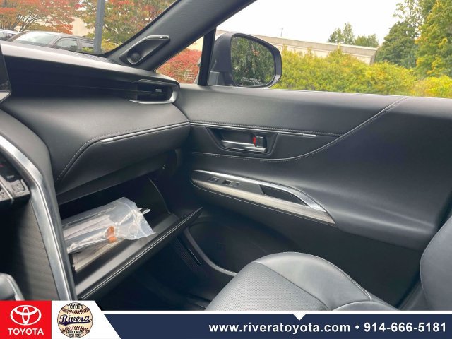 Used 2023 Toyota Venza Limited AWD/4WD image 34