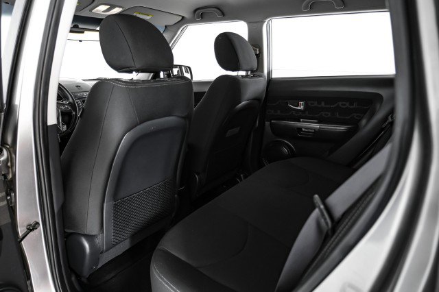 Used 2013 Kia Soul + image 33