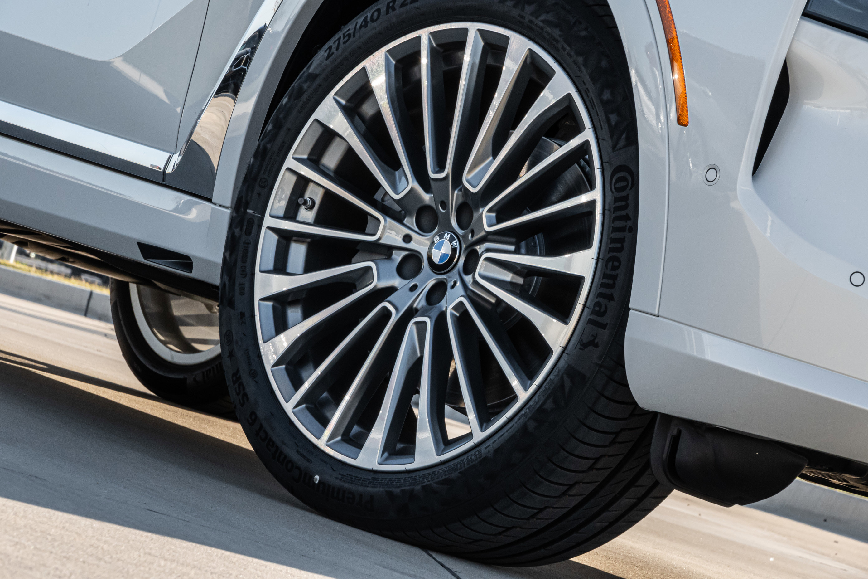 New 2026 BMW X7 xDrive40i w/ Executive Package image 9