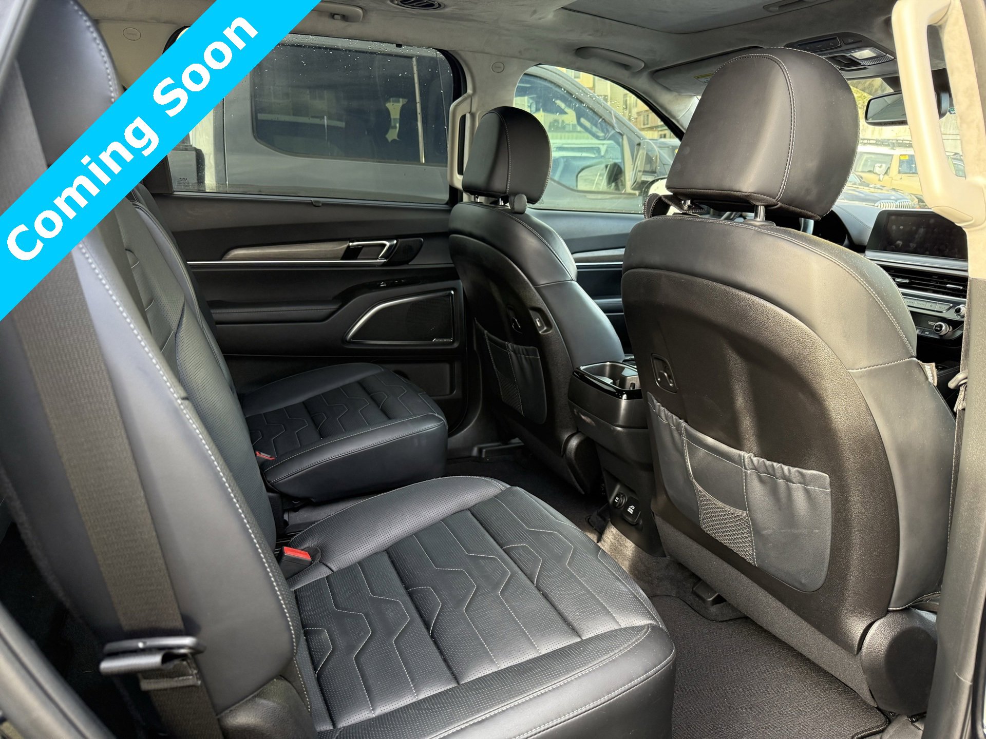 Used 2022 Kia Telluride SX w/ SX Prestige Package image 12