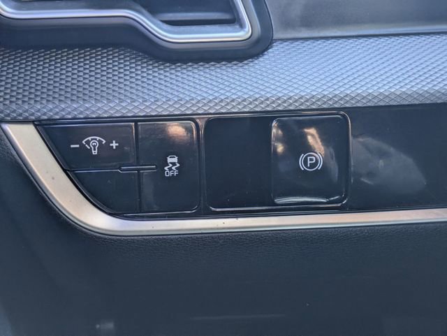 Used 2025 Kia Sportage LX image 22