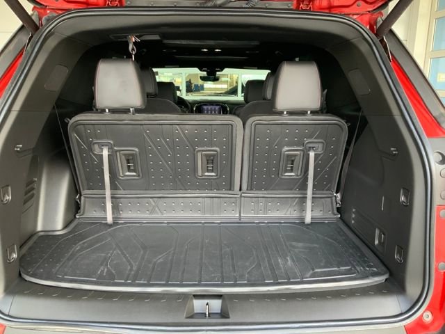 Used 2023 Chevrolet Traverse RS w/ LPO, Floor Liner Package image 10