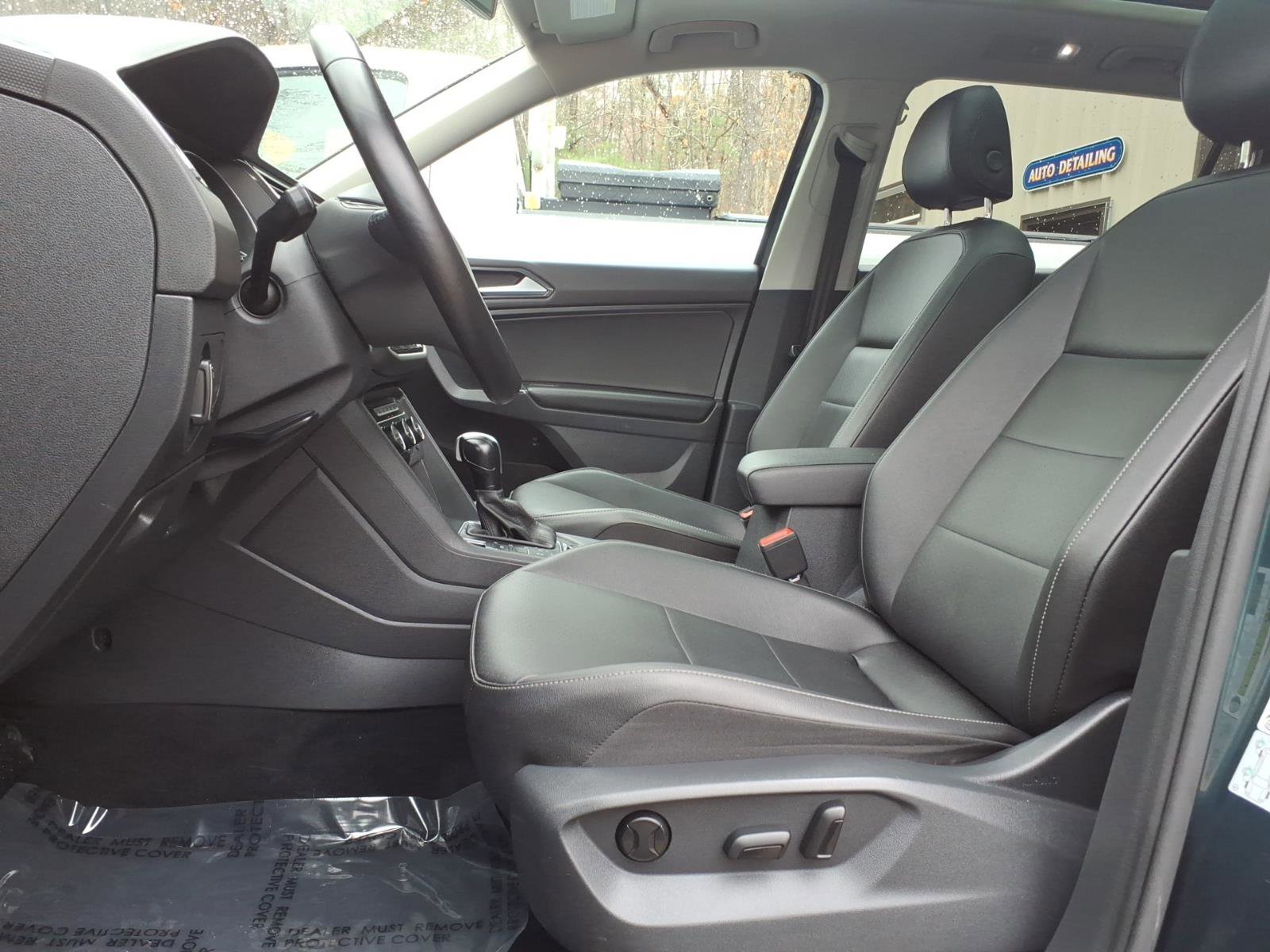 Used 2018 Volkswagen Tiguan SEL image 7