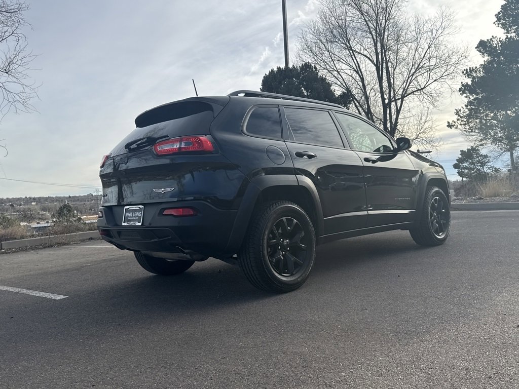 Used 2016 Jeep Cherokee Trailhawk w/ Comfort/Convenience Group image 6