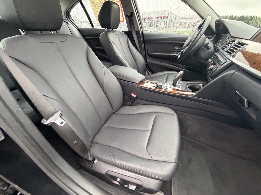 Used 2014 BMW 328d xDrive Sedan AWD/4WD image 34