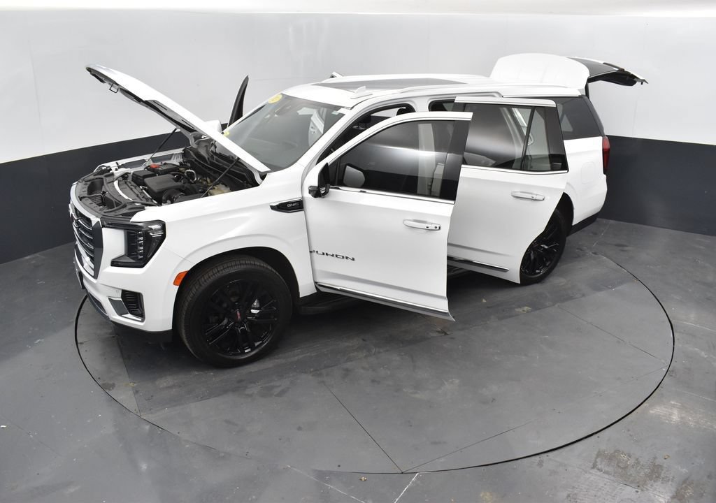 Used 2023 GMC Yukon SLT w/ SLT Luxury Package AWD/4WD image 50