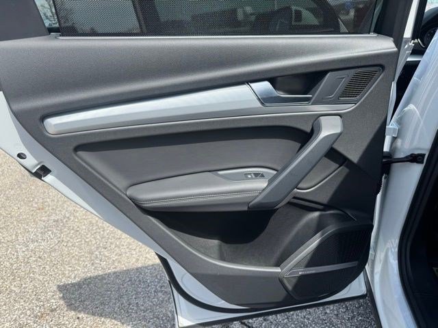 Used 2024 Audi Q5 2.0T Premium Plus image 26