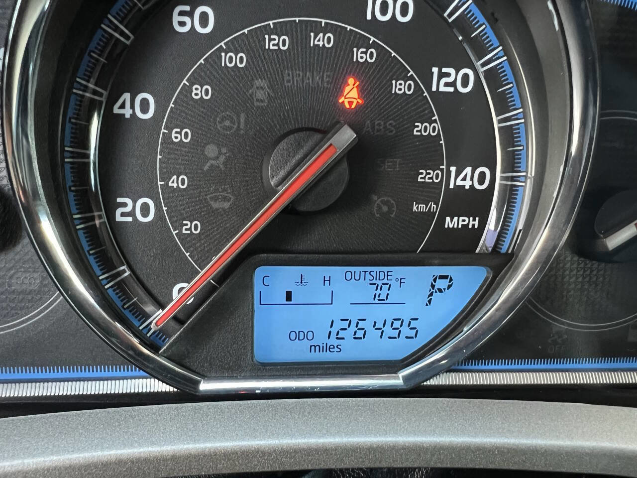 Used 2015 Toyota RAV4 Limited image 21