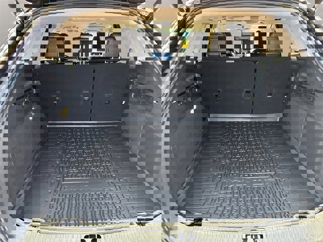 Used 2022 Lincoln Nautilus Reserve w/ Equipment Group 201A image 11