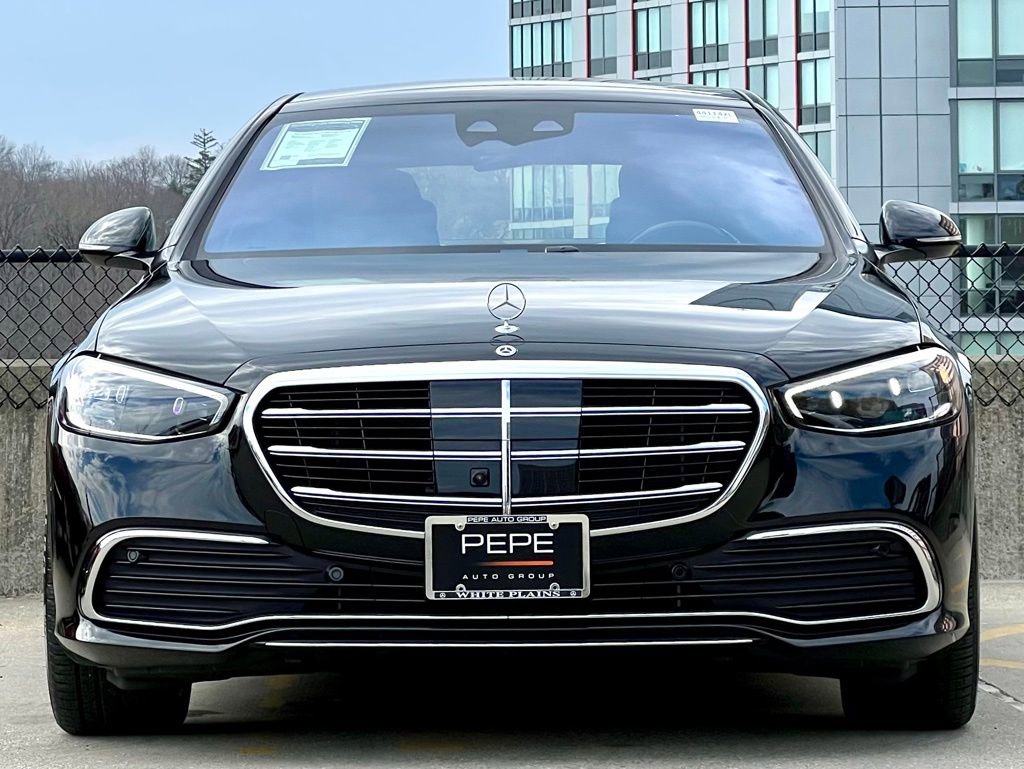 Certified 2026 Mercedes-Benz S 500 4MATIC image 4