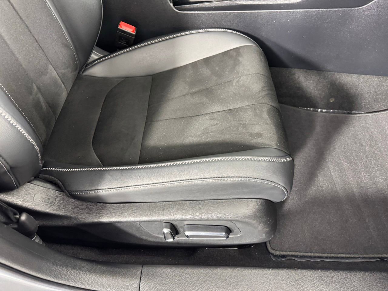 Used 2024 Acura Integra A-Spec image 34