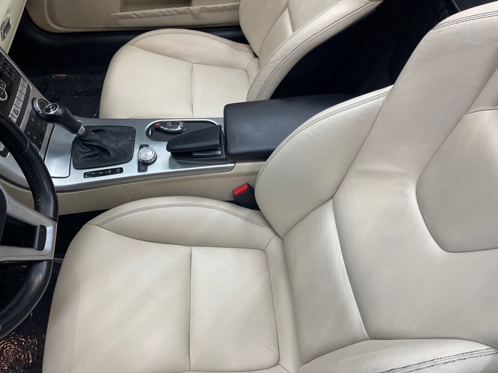 Used 2013 Mercedes-Benz SLK 250 image 24