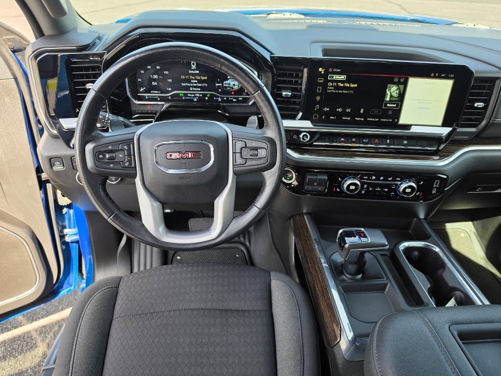 Used 2022 GMC Sierra 1500 Elevation image 13