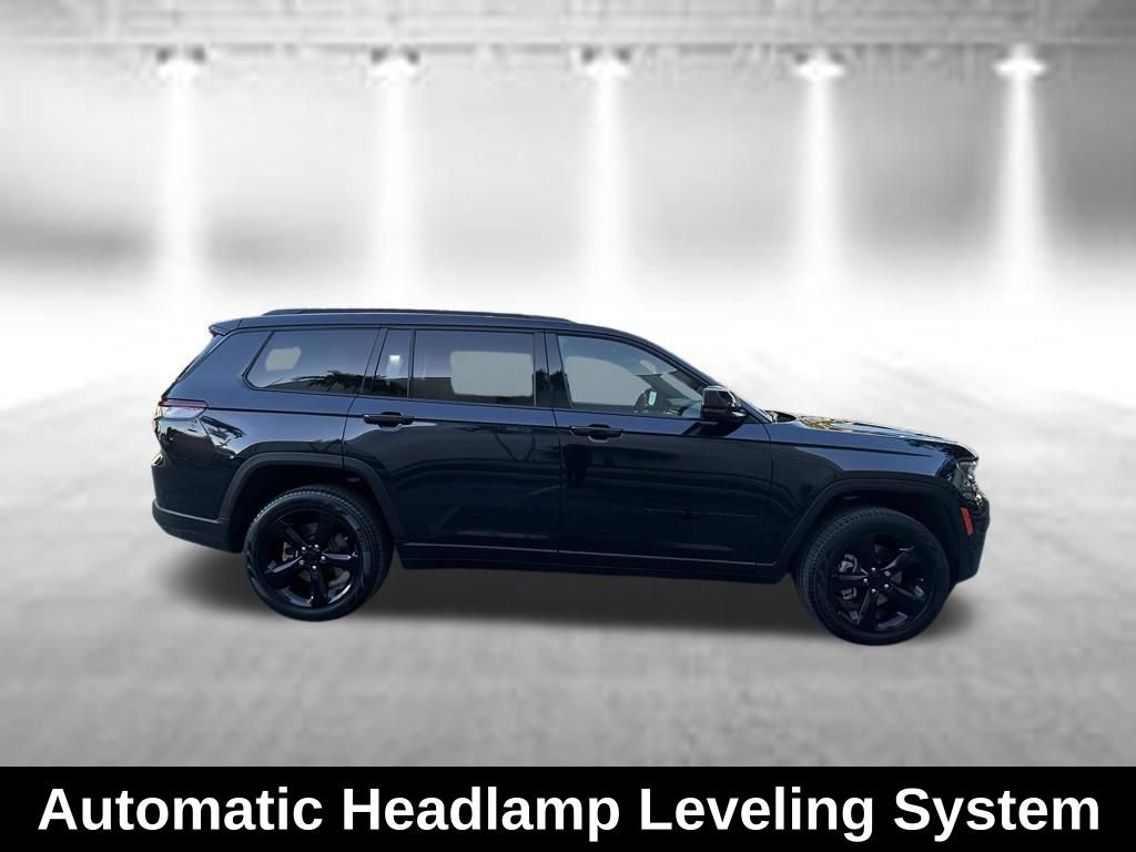 Used 2024 Jeep Grand Cherokee L Limited w/ Black Appearance Package RWD image 8
