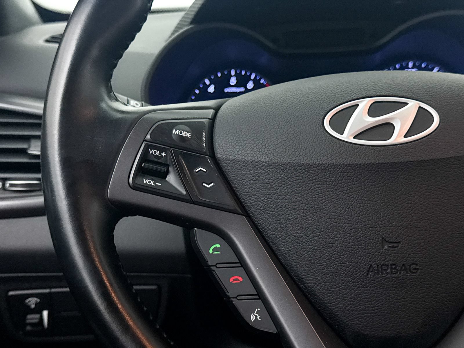 Used 2016 Hyundai Veloster Turbo R-Spec FWD image 29